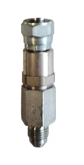 Kremlin Stainless Steel Swivel Adapter: 1/4" Npt Female To #5 Jic Male 1