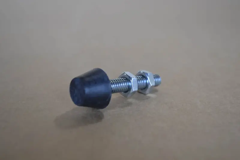 Soft-Tip Clamp Screws For 17.5-Gallon And 55-Gallon Recyclers 1