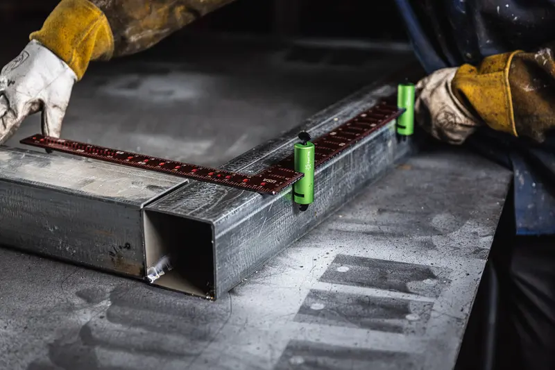 Squi.Jig 3-Inch Framing Square Guide – Green 1