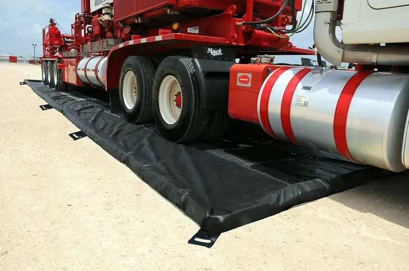 Ultratech Ultra-Containment Berm – Foam Wall (4" Height), Copolymer 2000 Material 1